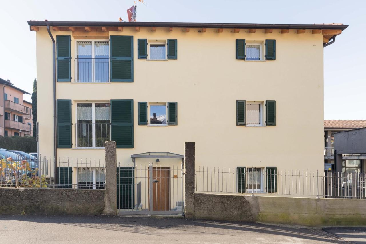 Residenze Lariane Διαμέρισμα Colico Εξωτερικό φωτογραφία